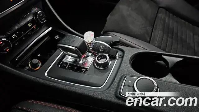Mercedes-Benz GLA-Class 2019 — Фото 9/20