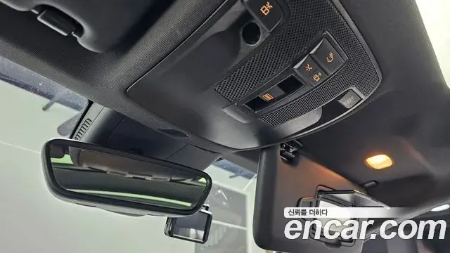 Mercedes-Benz GLA-Class 2019 — Photo 32/33