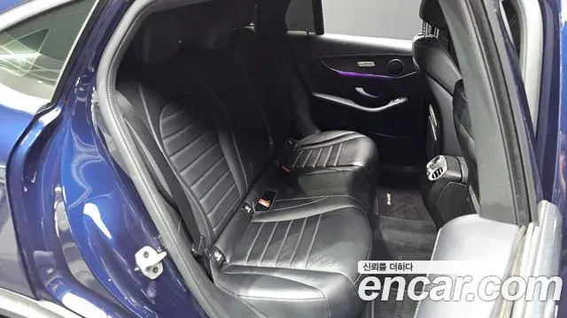 Mercedes-Benz GLC-Class 2023 — ფოტო 8/33