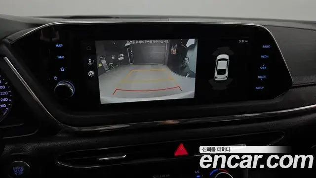 Hyundai Sonata Hybrid 2019 — Photo 14/20