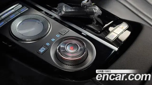 Genesis G80 2021 — ფოტო 23/32