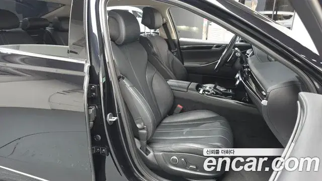 Genesis G80 2021 — ფოტო 22/32
