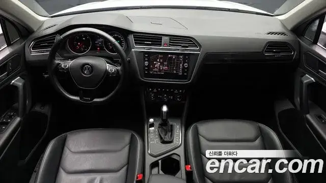 Volkswagen Tiguan 2020 — Şəkil 9/20