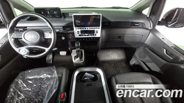 Hyundai Staria 2024 — Şəkil 17/30