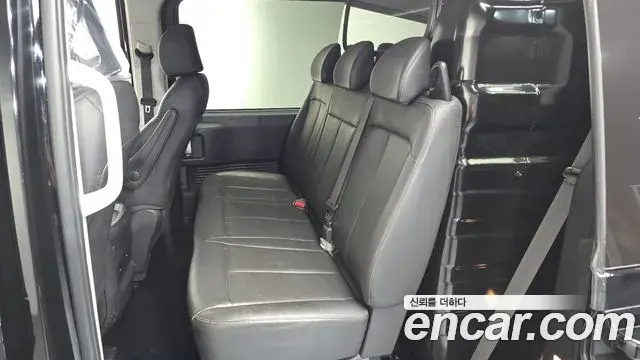 Hyundai Staria 2024 — Şəkil 16/30