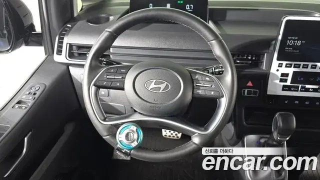 Hyundai Staria 2024 — Şəkil 18/30