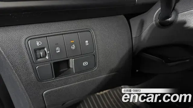 Hyundai Staria 2024 — Şəkil 4/30