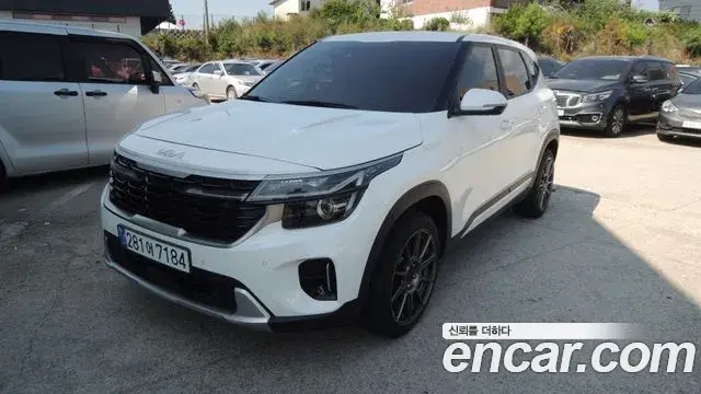 Kia Seltos 2022 — Photo 9/20