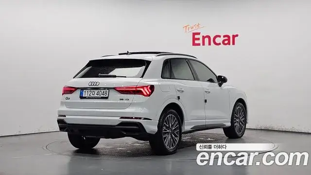 Audi Q3 2025 — Фото 2/20