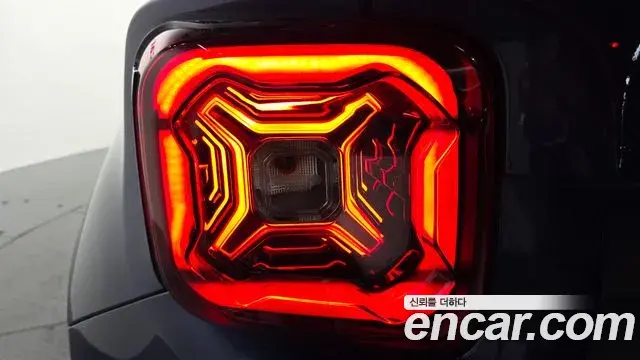 Jeep Renegade 2020 — Photo 11/32