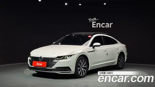 Volkswagen Arteon 2019 — Photo 24/33
