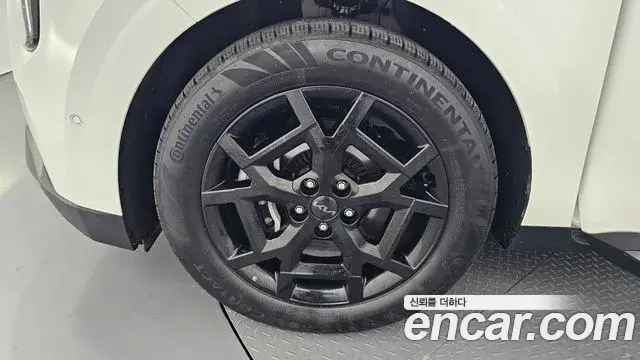 Kia Carnival 2025 — Şəkil 1/32