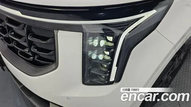 Kia Carnival 2025 — Şəkil 13/32
