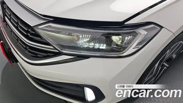 Volkswagen Jetta 2024 — ფოტო 4/36