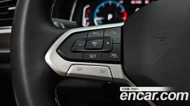 Volkswagen Jetta 2024 — ფოტო 26/36