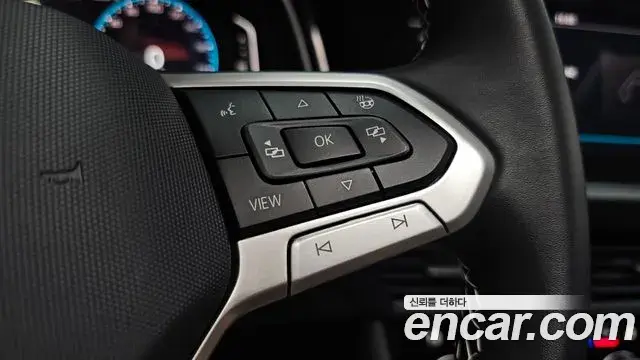 Volkswagen Jetta 2024 — ფოტო 21/36