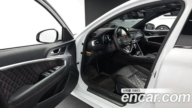 Genesis G70 2019 — Şəkil 9/20
