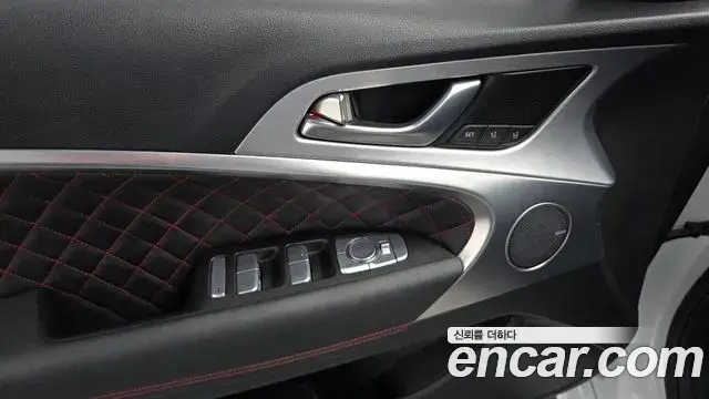 Genesis G70 2019 — Şəkil 19/20