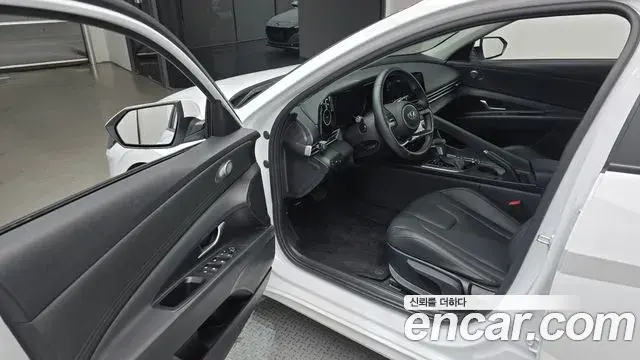 Hyundai Avante 2020 — Фото 10/20