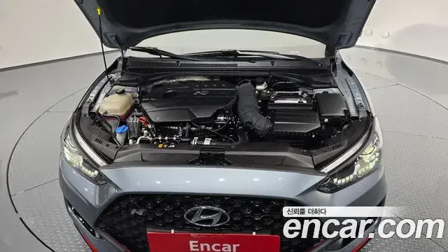 Hyundai Veloster 2019 — ფოტო 5/30