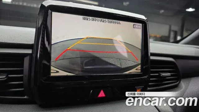 Hyundai Veloster 2019 — ფოტო 28/30