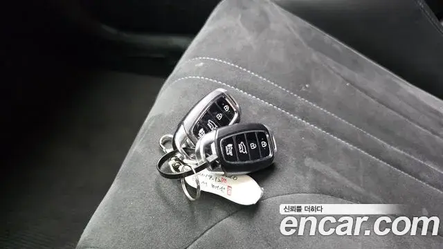 Hyundai Veloster 2019 — ფოტო 3/30