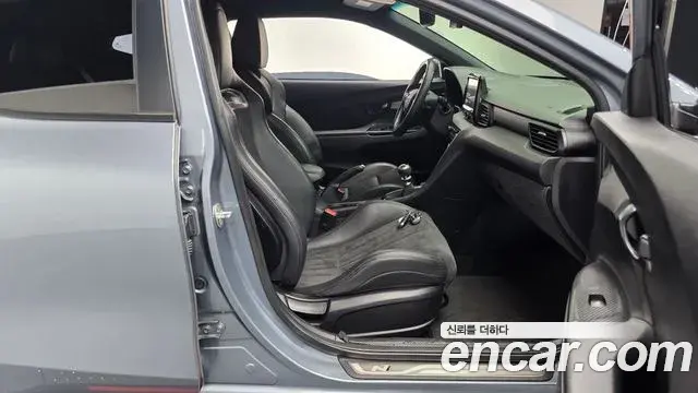 Hyundai Veloster 2019 — ფოტო 26/30