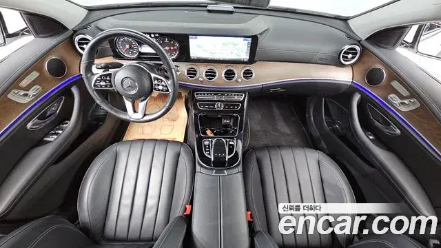 Mercedes-Benz E-Class 2020 — Şəkil 15/20
