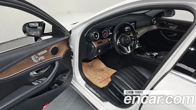 Mercedes-Benz E-Class 2020 — Şəkil 9/20