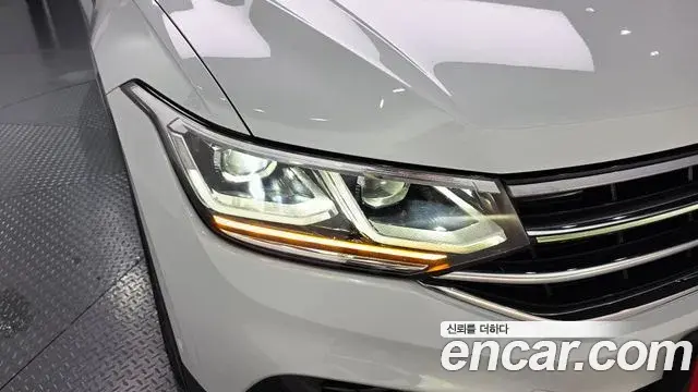 Volkswagen Tiguan Allspace 2023 — Şəkil 30/33