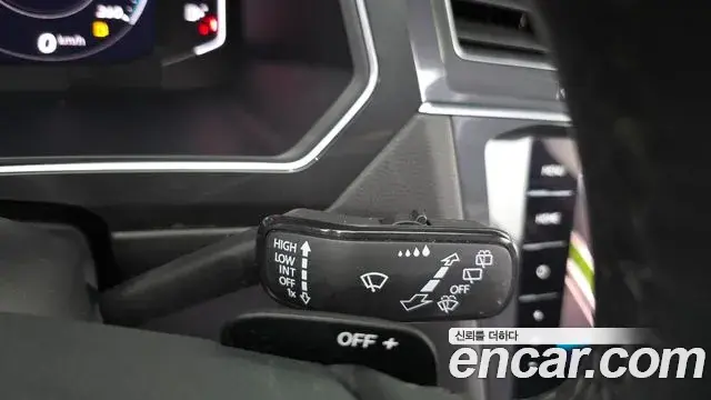 Volkswagen Tiguan Allspace 2023 — Şəkil 31/33