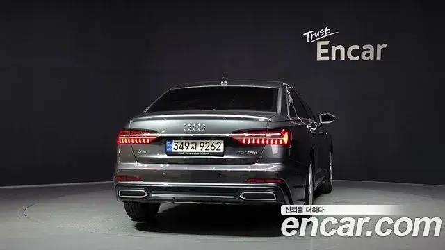Audi A6 2021 — ფოტო 20/35