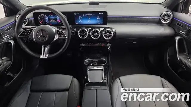 Mercedes-Benz A-Class 2025 — Şəkil 9/31