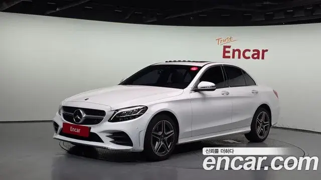 Mercedes-Benz C-Class 2019 — Фото 20/20