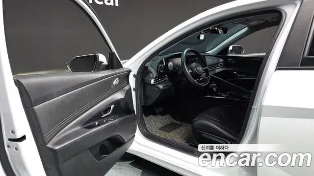 Hyundai Avante 2020 — Фото 10/20