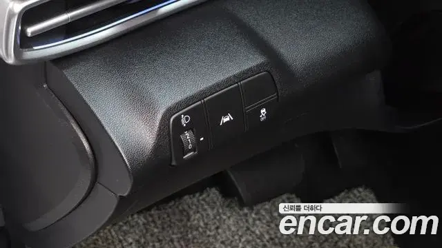 Hyundai Avante 2020 — Фото 15/20
