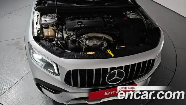 Mercedes-Benz GLB-Class 2021 — Фото 6/20