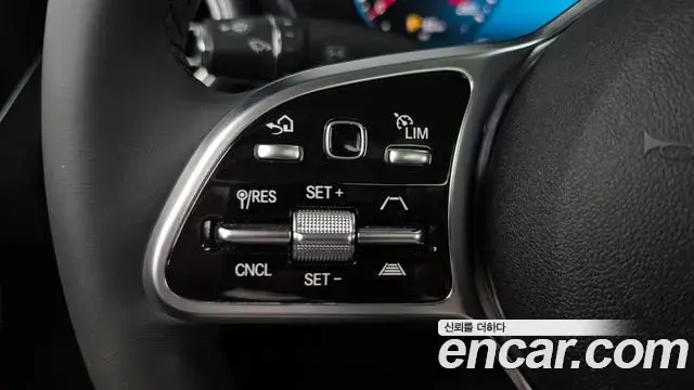 Mercedes-Benz C-Class 2021 — Şəkil 13/30