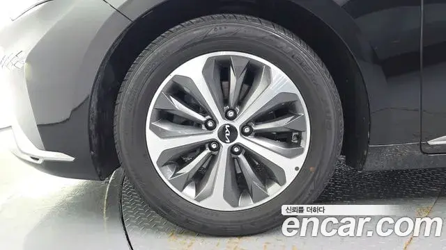 Kia K8 2021 — Şəkil 2/32