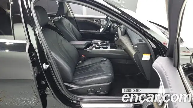 Kia K8 2021 — Şəkil 4/32