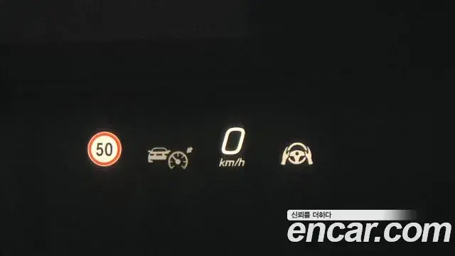 Mercedes-Benz E-Class 2025 — ფოტო 27/32