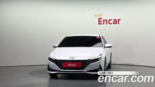 Hyundai Avante 2023 — Фото 3/20