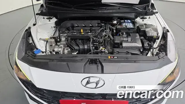 Hyundai Avante 2023 — Фото 6/20
