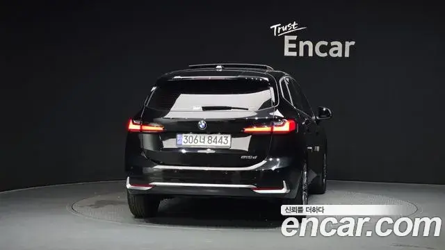 BMW 2 Series Active Tourer 2025 — Фото 4/20