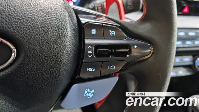 Hyundai Veloster 2020 — Şəkil 19/20