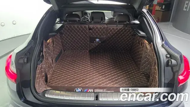 BMW X4 2019 — Şəkil 8/20