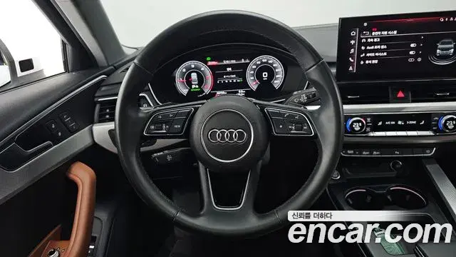 Audi A4 2021 — Фото 12/20