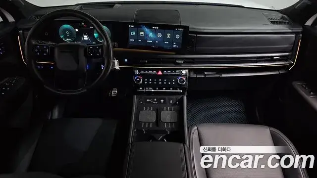 Hyundai Santa Fe 2025 — Photo 30/41