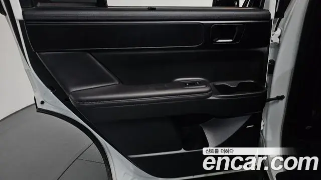 Hyundai Santa Fe 2025 — Photo 10/41
