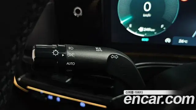 Hyundai Santa Fe 2025 — Photo 16/41